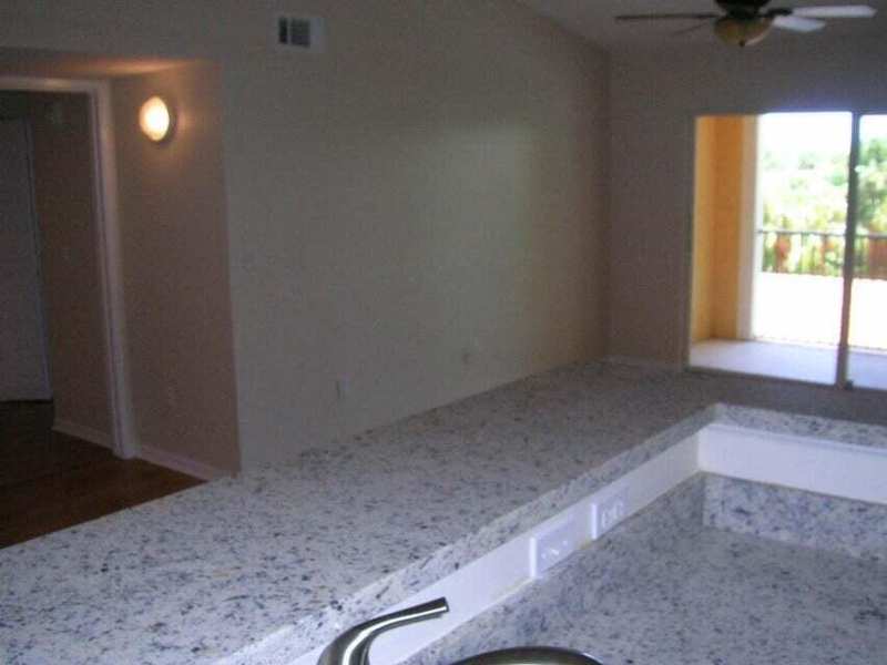 111 Yacht Club Way # 305, Hypoluxo FL 33462