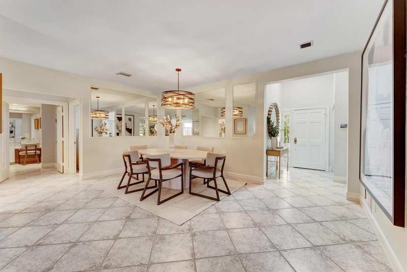 310 Spyglass Way, Jupiter FL 33477
