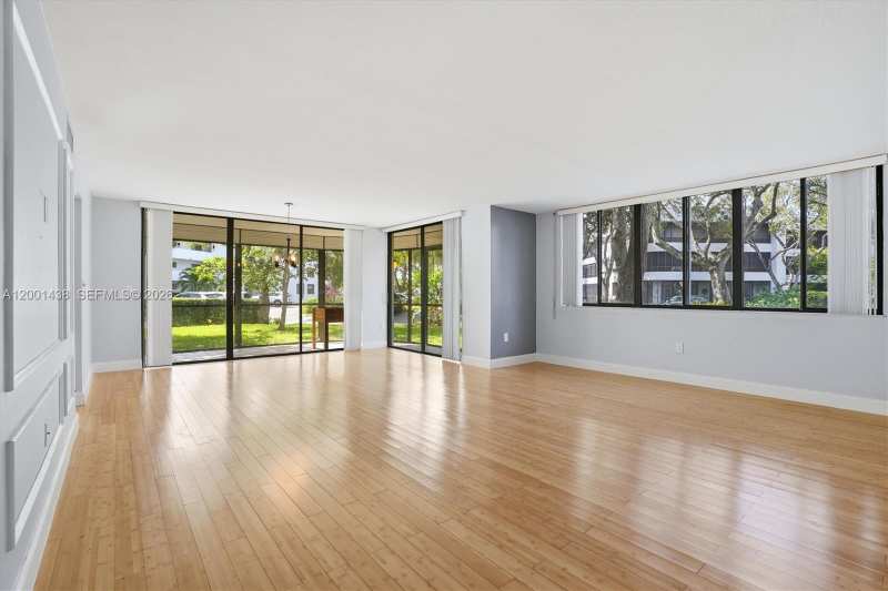 1410 Sheridan St # 8i, Hollywood FL 33020