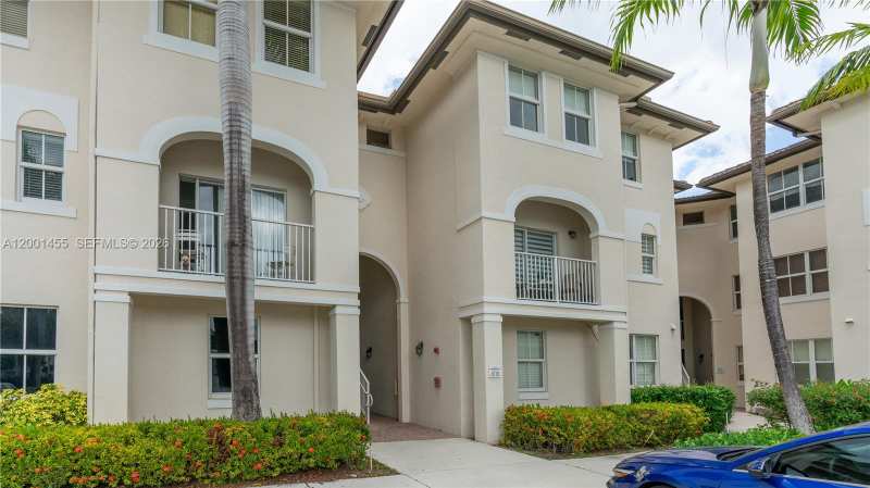 11605 NW 89th St # 108, Doral FL 33178
