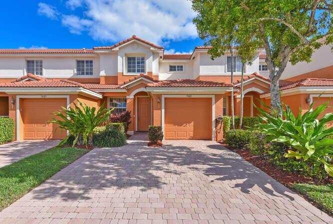 7401 Sarentino Lane # 211, Boynton Beach FL 33437