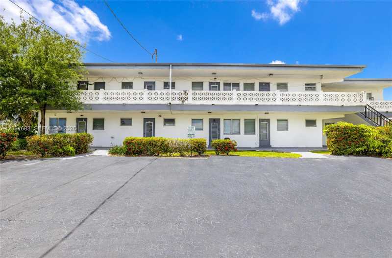 1241 W River Dr # 16, Margate FL 33063