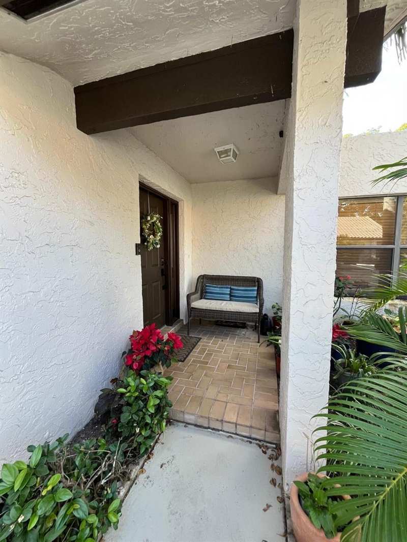 3008 Lake Shore Drive, Deerfield Beach FL 33442