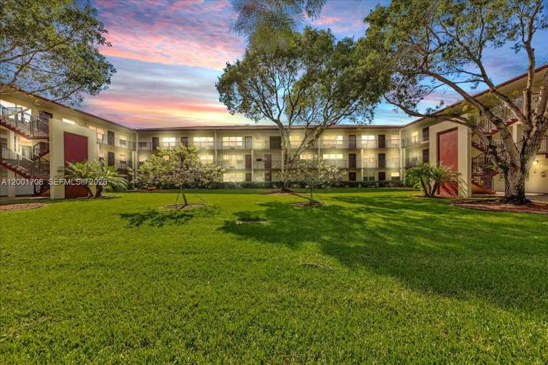 13500 SW 1st St # 307U, Pembroke Pines FL 33027