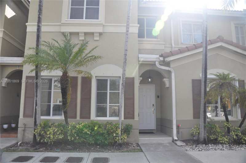 8261 NW 107th Ct # 10, Doral FL 33178