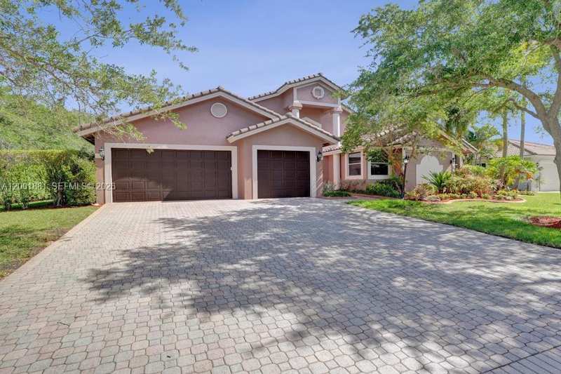 9921 NW 60th Pl, Parkland FL 33076