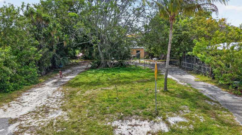 600 Allen Avenue, Delray Beach FL 33483