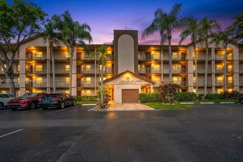 1200 SW 124th Ter # 106O, Pembroke Pines FL 33027