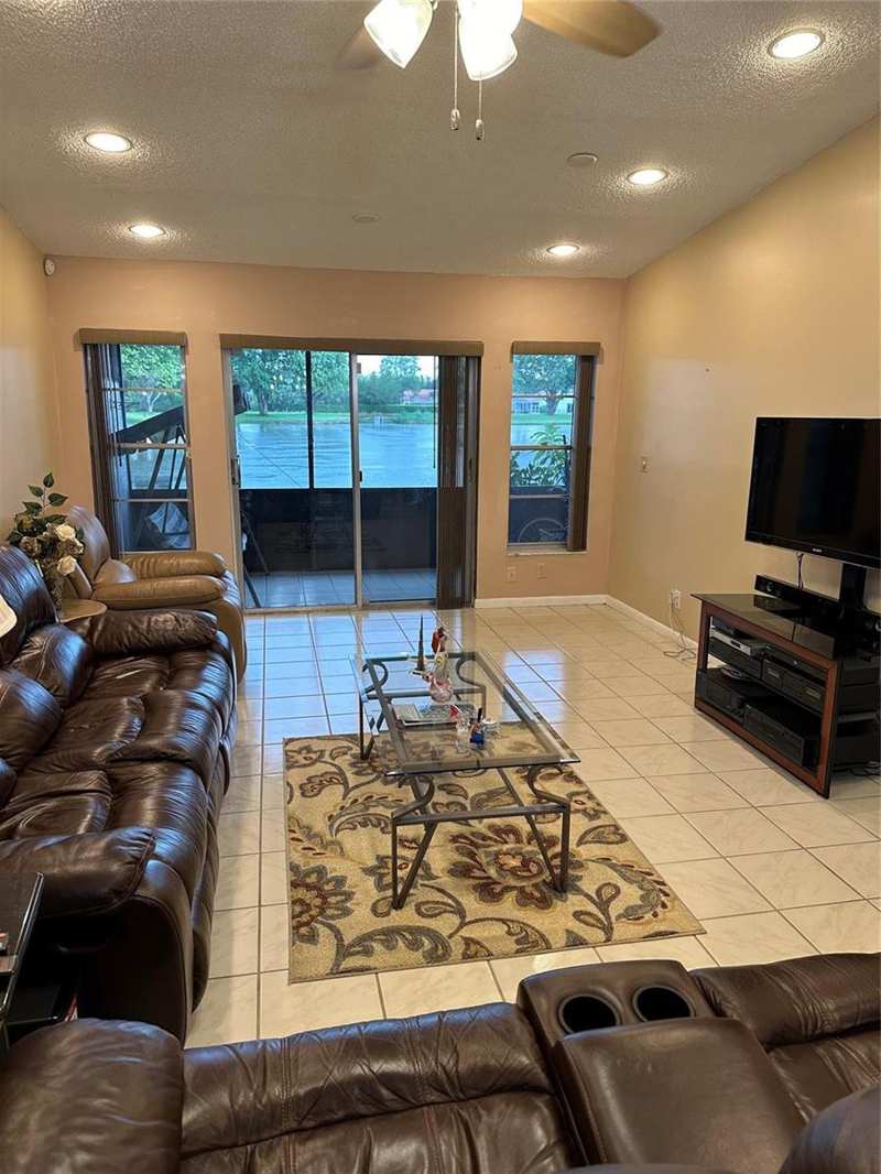 8885 Windtree Street # D, Boca Raton FL 33496