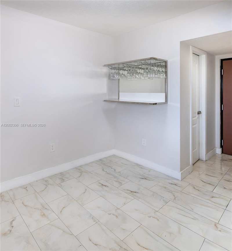 300 NW 42nd Ave # 610, Miami FL 33126