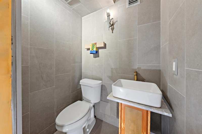 1516 S Lakeside Drive # 106, FL 33460