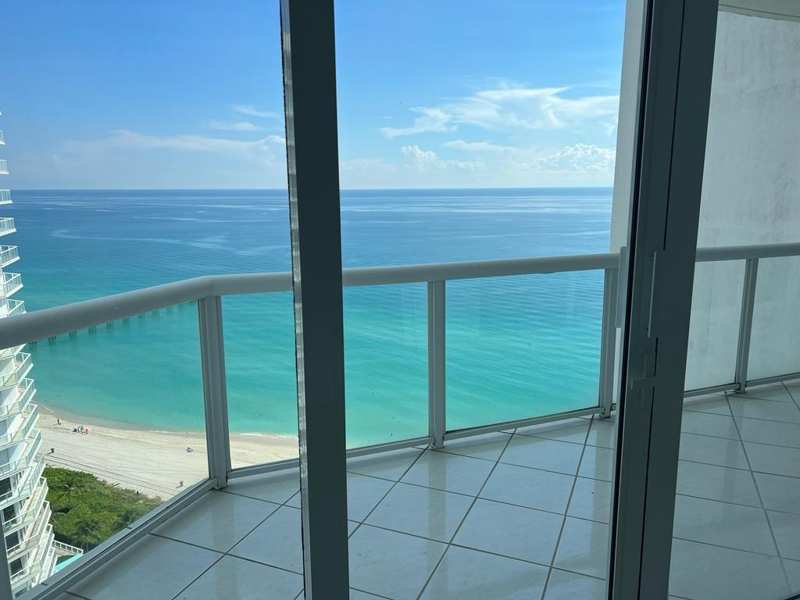 16425 Collins Avenue # 2514, Sunny Isles Beach FL 33160