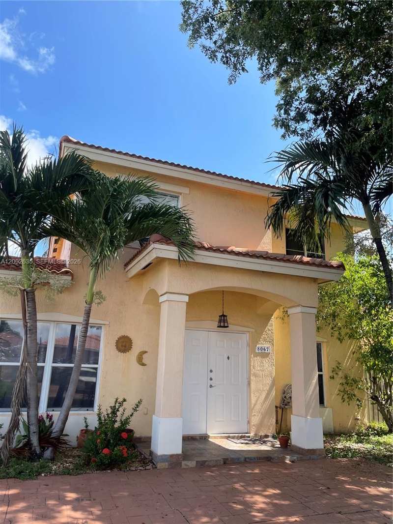 8067 NW 199th Ter, Hialeah FL 33015