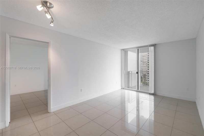 800 N Miami Ave # 1110, Miami FL 33136