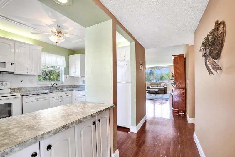 6670 Royal Palm Boulevard # K, Margate FL 33063