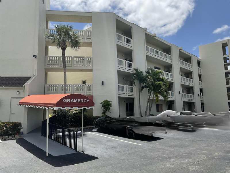 6768 N 10th Ave N # 209, Lake Worth FL 33467