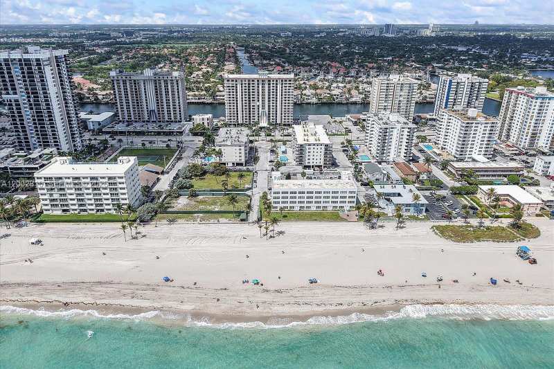 1500 S Ocean Dr # 4F, Hollywood FL 33019