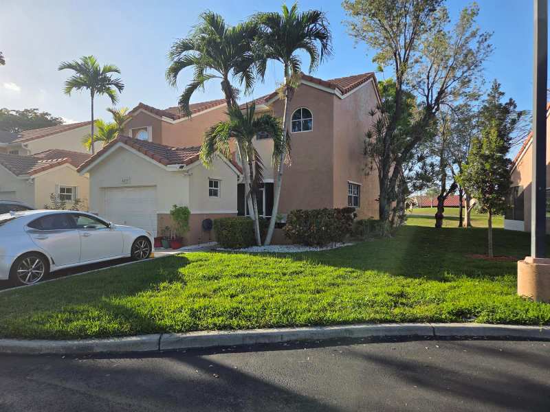 8279 NW 70th Street # 8279, Tamarac FL 33321