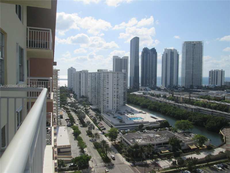 251 174th St # 2208, Sunny Isles Beach FL 33160