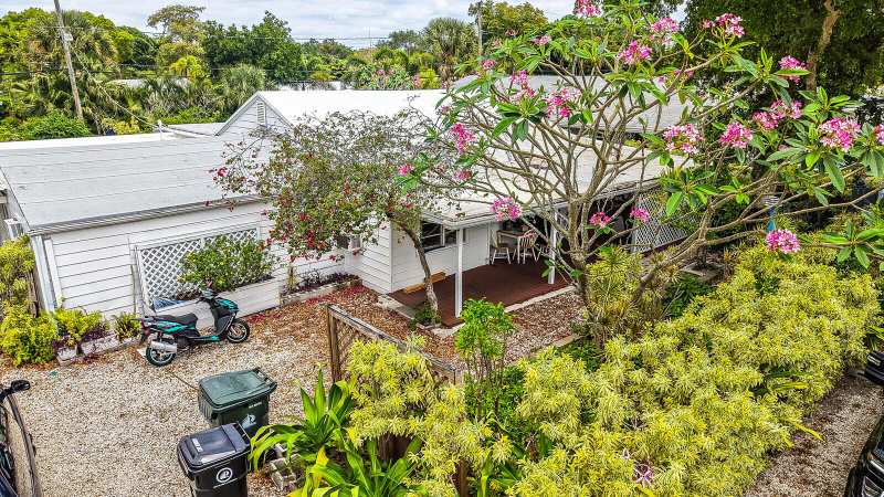 1005 NE 17th Street, Fort Lauderdale FL 33305