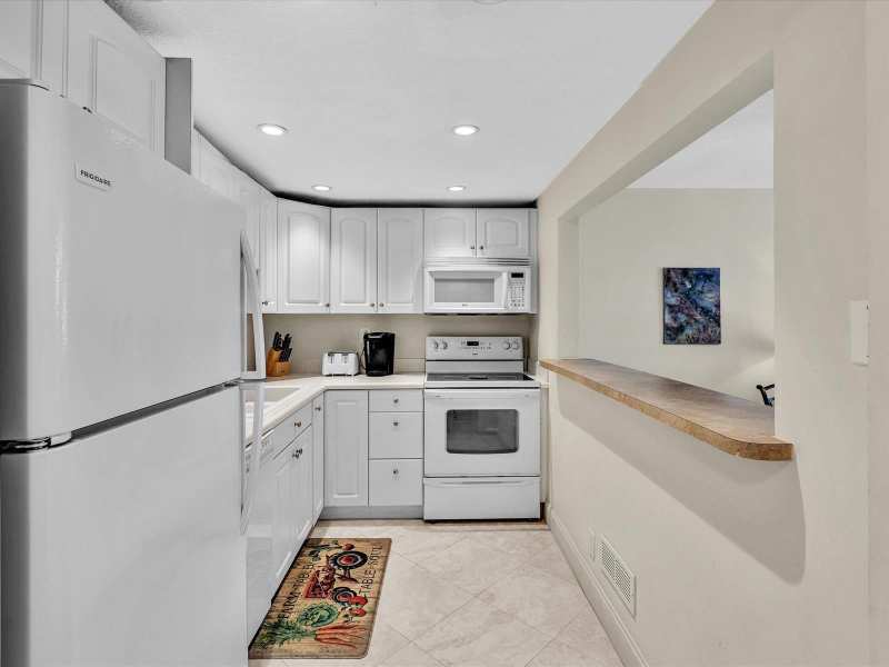 1421 S Ocean Boulevard # 219, Pompano Beach FL 33062