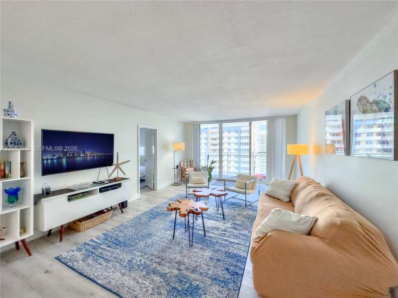 2030 S Ocean Dr # 1922, Hallandale Beach FL 33009