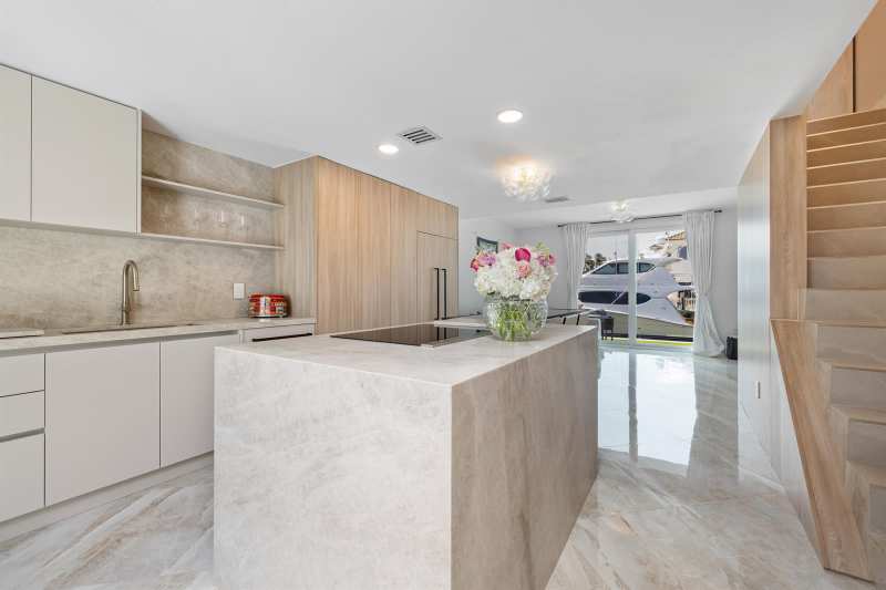 966 Jeffery Street, Boca Raton FL 33487