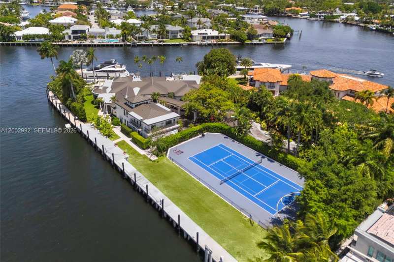 2300 Aqua Vista Blvd, Fort Lauderdale FL 33301