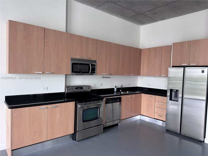 2100 Van Buren St # 412, Hollywood FL 33020