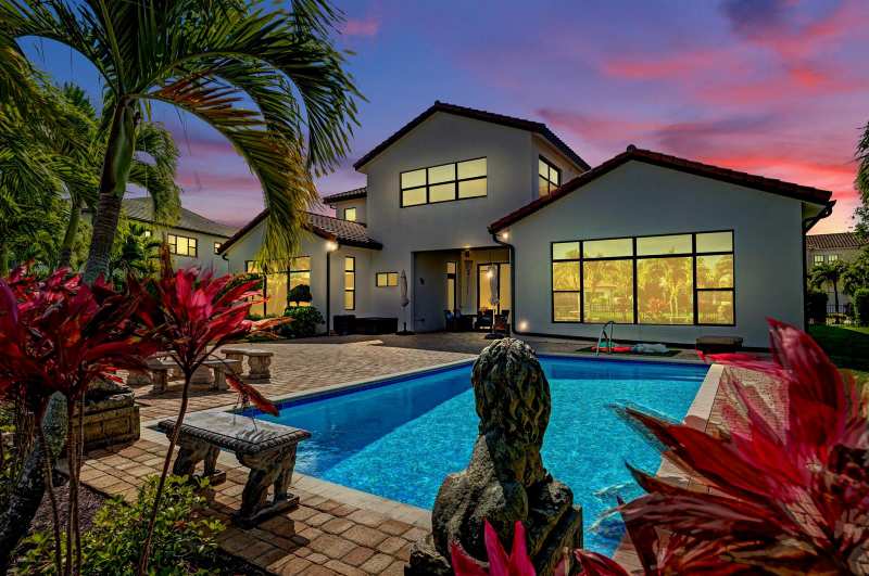 9420 Grand Prix Lane, Boynton Beach FL 33472
