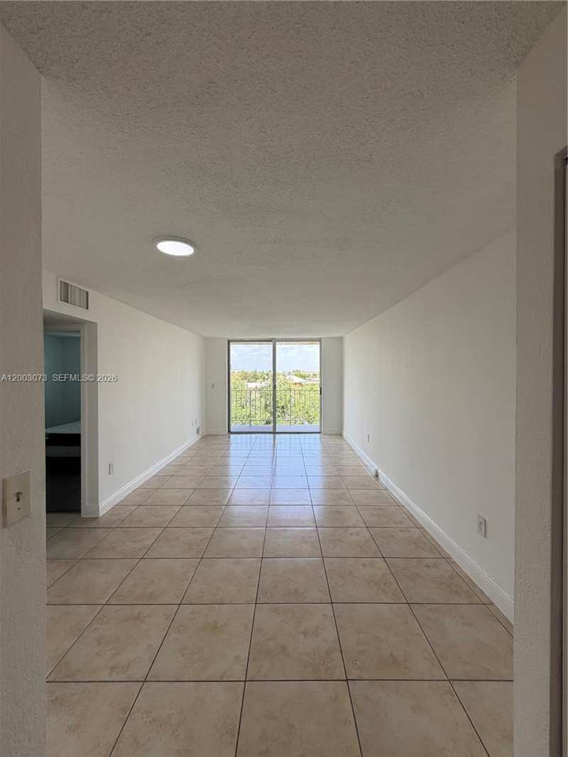 1805 Sans Souci Blvd # 526, North Miami FL 33181