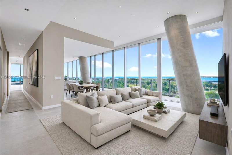 2675 S Bayshore Dr # 602S, Miami FL 33133