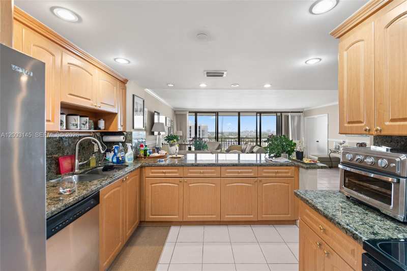 11113 Biscayne Blvd # 1554, Miami FL 33181