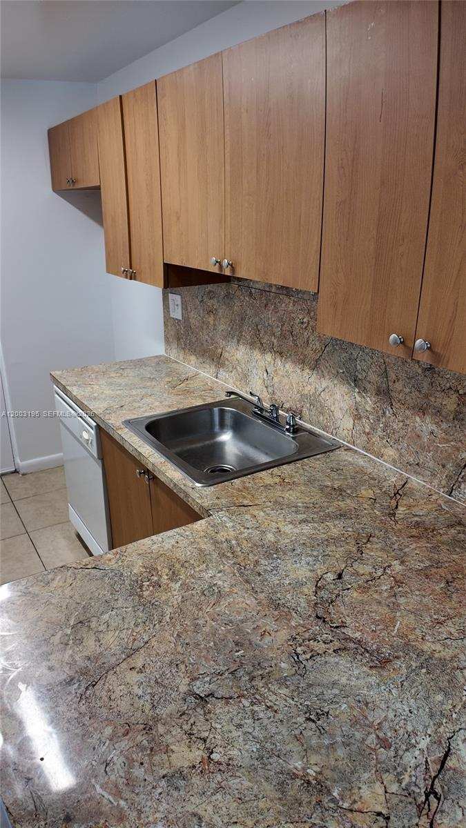 11120 SW 196th St # 302, Cutler Bay FL 33157