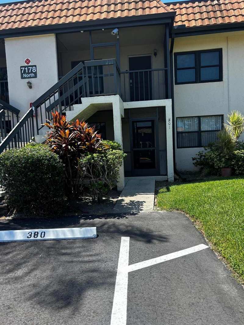 7178 Golf Colony Court # 101, Lake Worth FL 33467