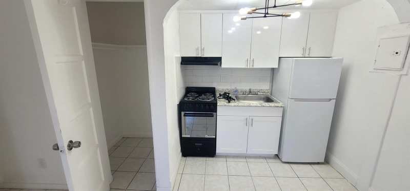 403 N 19th Avenue # J, Hollywood FL 33020