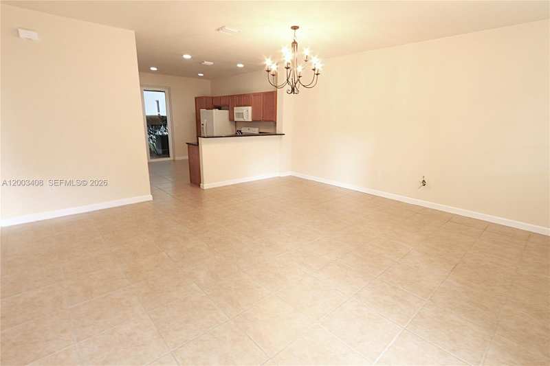 9540 SW 169th Pl, Miami FL 33196
