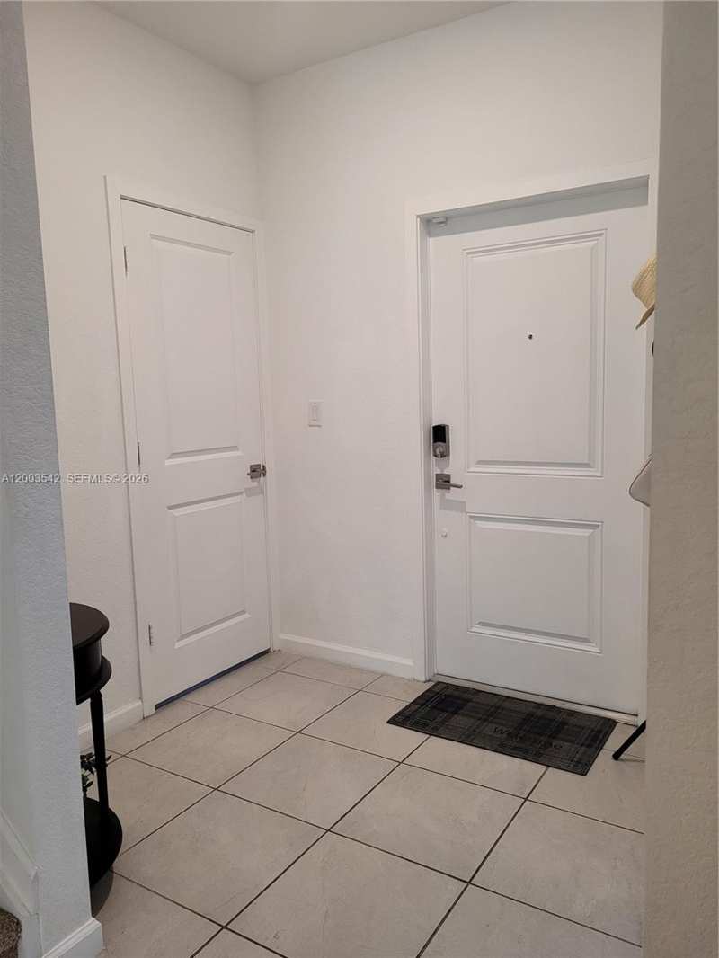 1015 SE 24th Ter, Homestead FL 33035