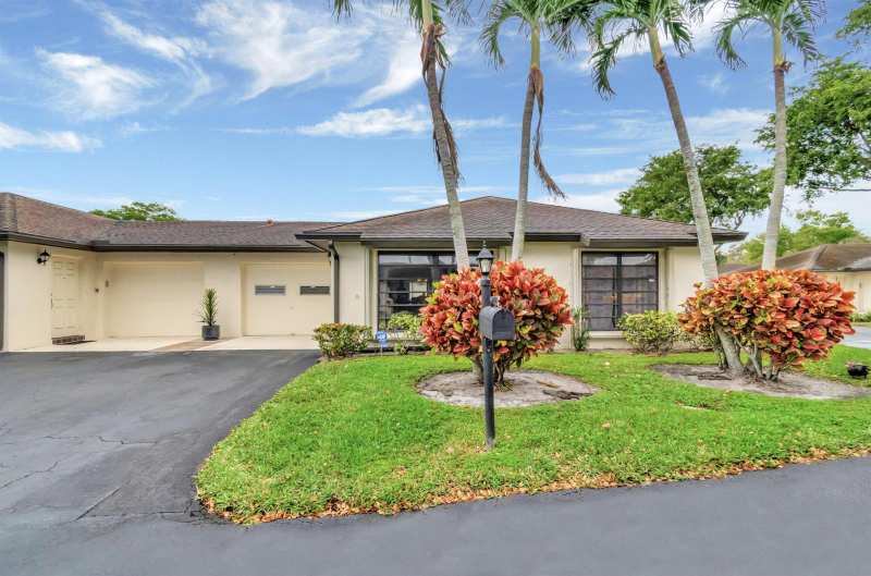 4660 Greentree Place # 105b, Boynton Beach FL 33436