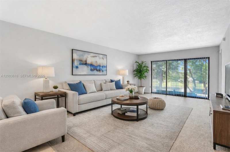 2322 S Cypress Bend Dr # 311, Pompano Beach FL 33069