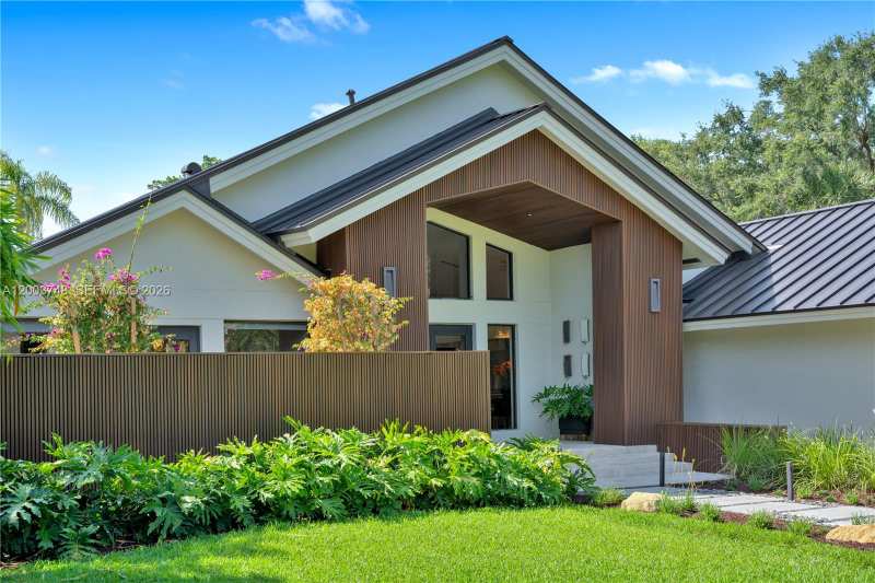 2675 Hackney Rd, Weston FL 33331