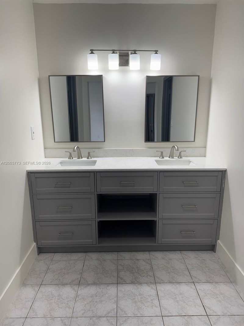 5260 SW 2nd St, Miami FL 33134