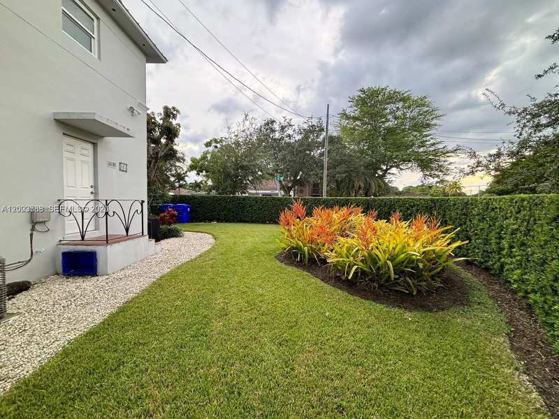 BRICKELL ESTATES