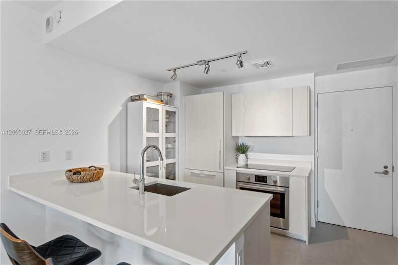 501 NE 31st St # 605, Miami FL 33137