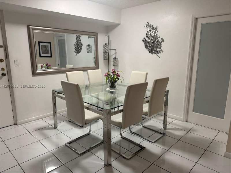 5033 NW 7th St # 312, Miami FL 33126