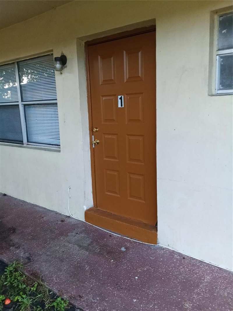 1845 NW 55th Avenue, Lauderhill FL 33313