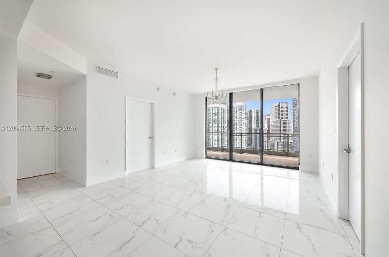 90 SW 3rd St # 2602, Miami FL 33130