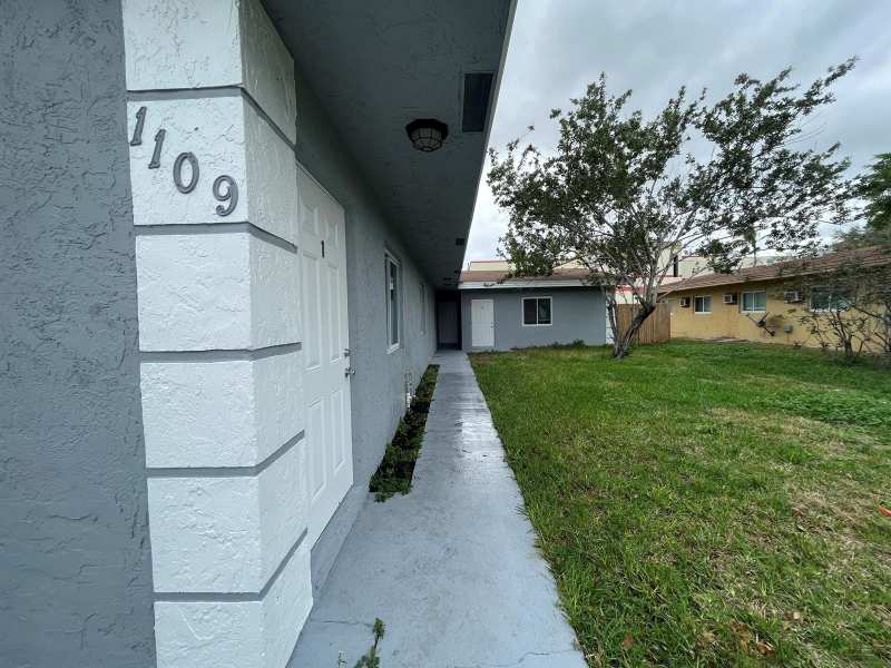 1109 NW 6th Avenue # 2, Pompano Beach FL 33060