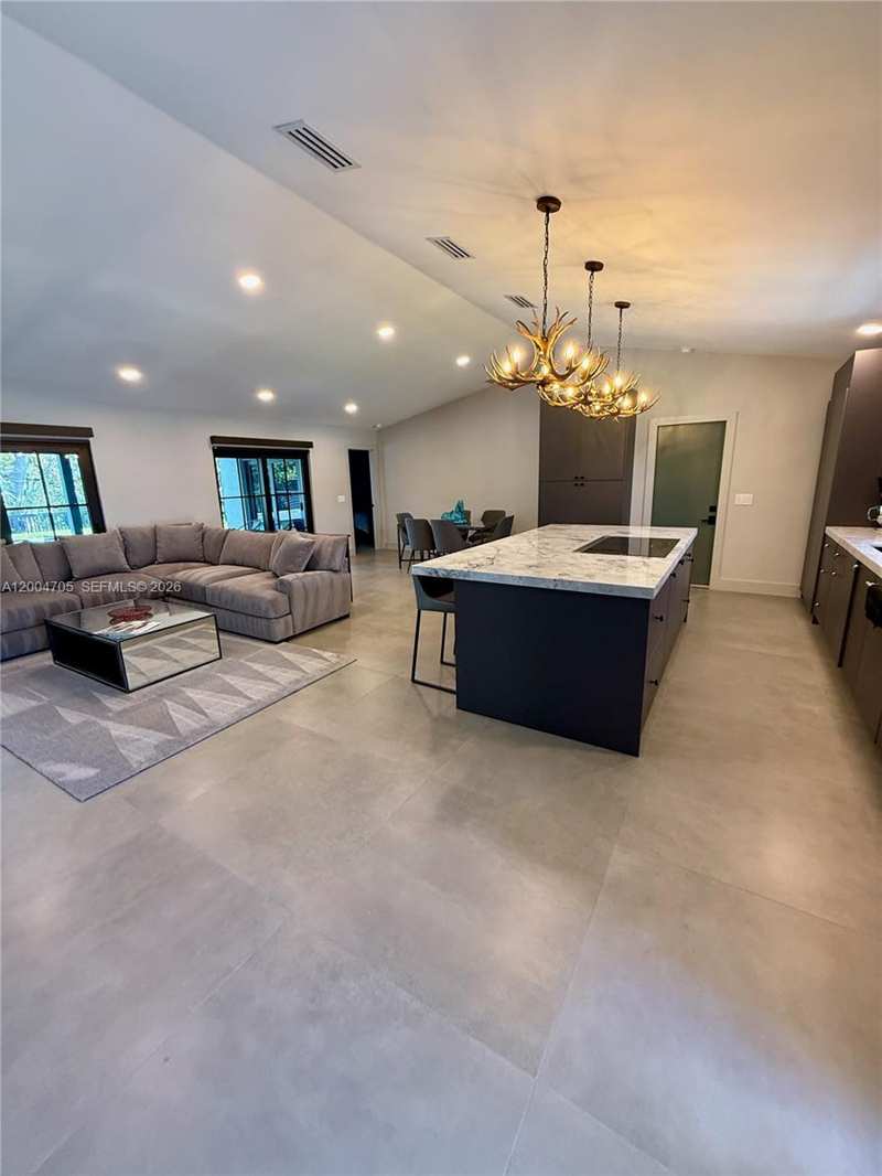 1304 Stratford St, Wellington FL 33414