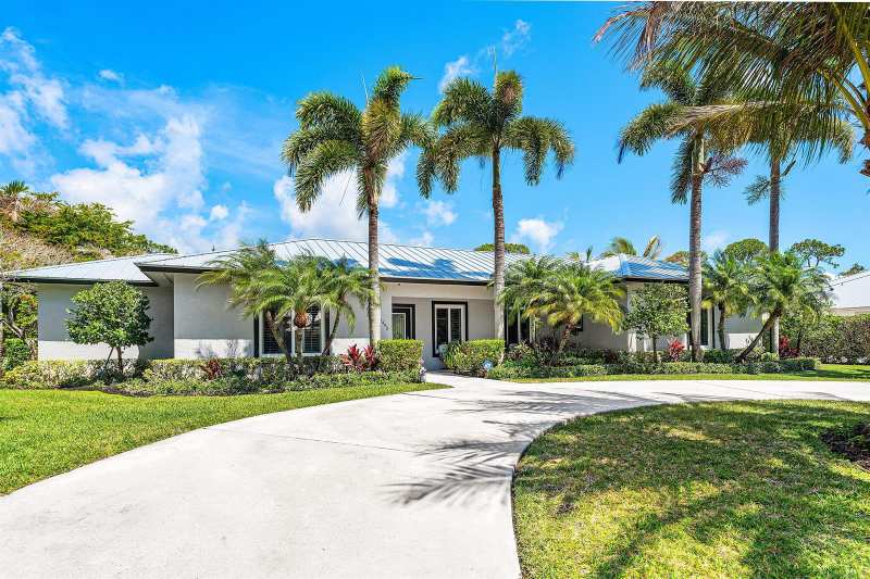 5495 Hibiscus Road, Jupiter FL 33458